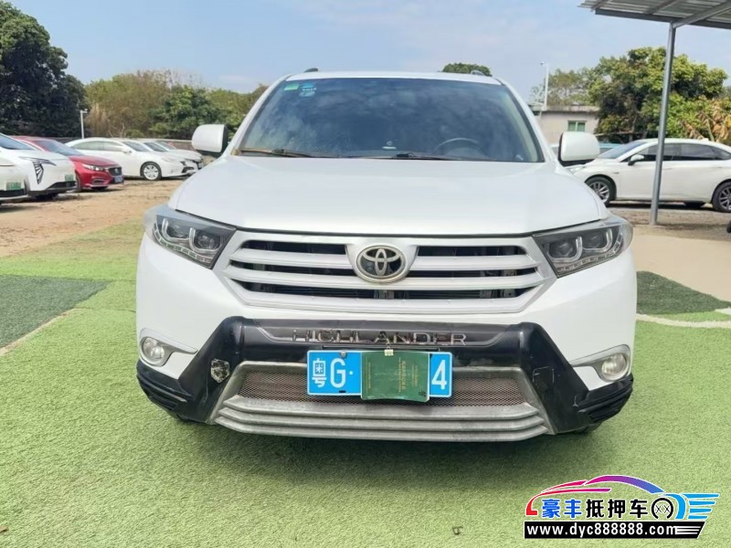 抵押车出售14年丰田汉兰达轿车