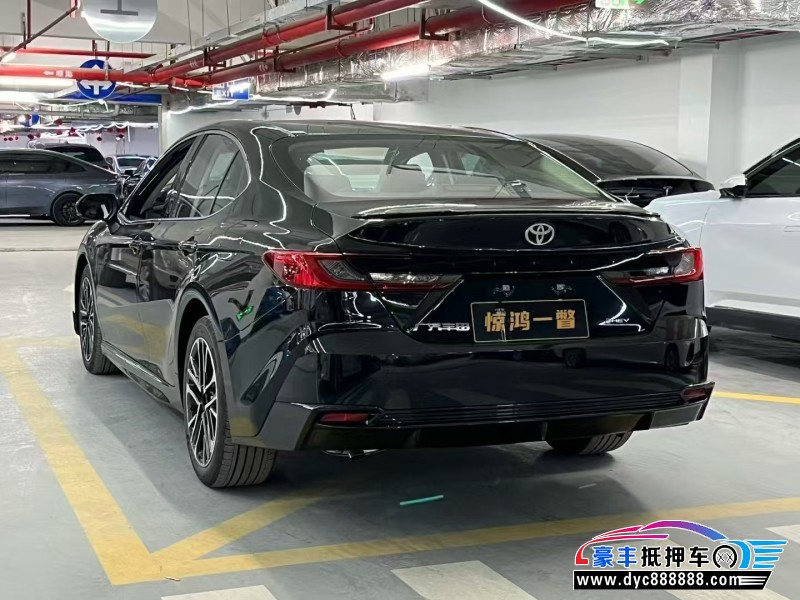 26年丰田凯美瑞轿车抵押车出售