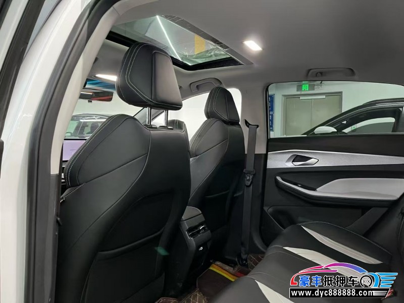 24年吉利缤瑞轿车抵押车出售