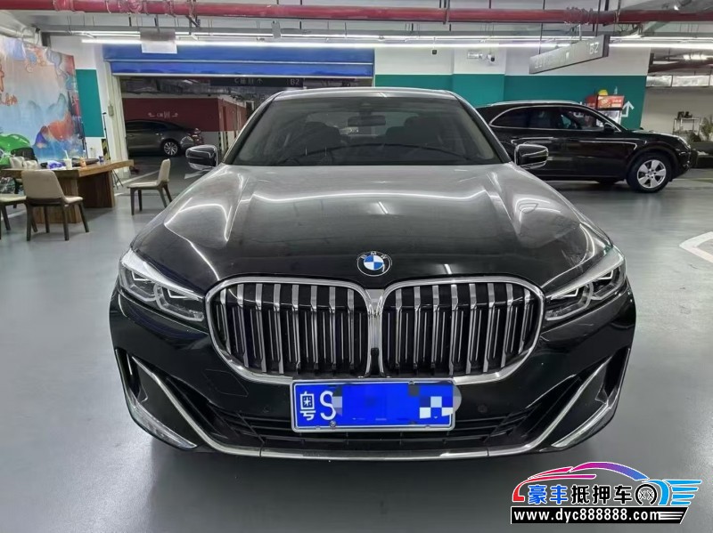 21年宝马7系轿车抵押车出售