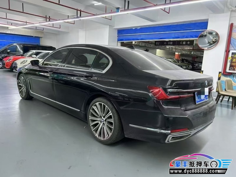 21年宝马7系轿车抵押车出售