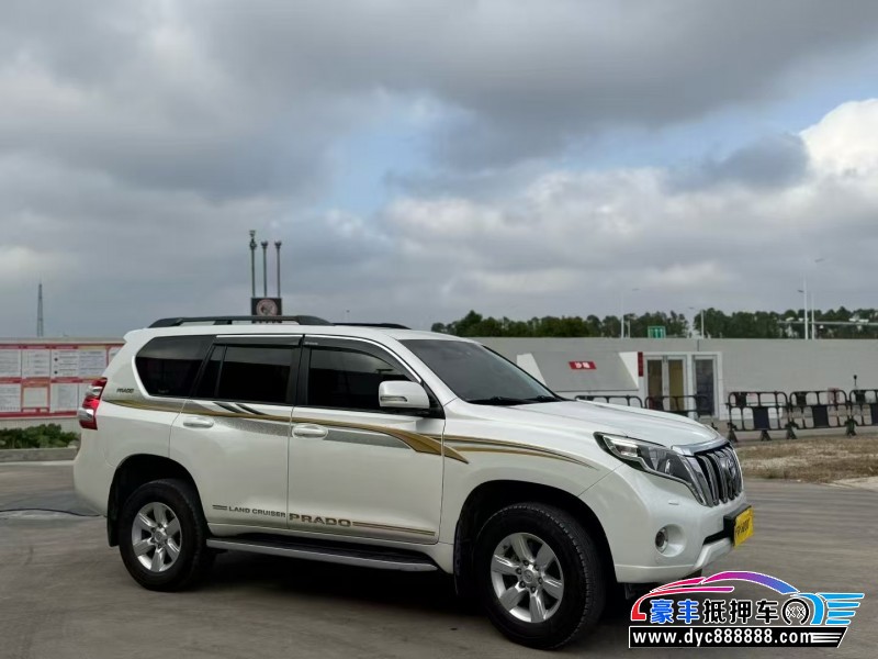 17年丰田普拉多（霸道）轿车抵押车出售