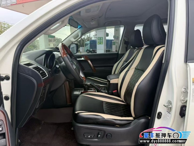 17年丰田普拉多（霸道）轿车抵押车出售