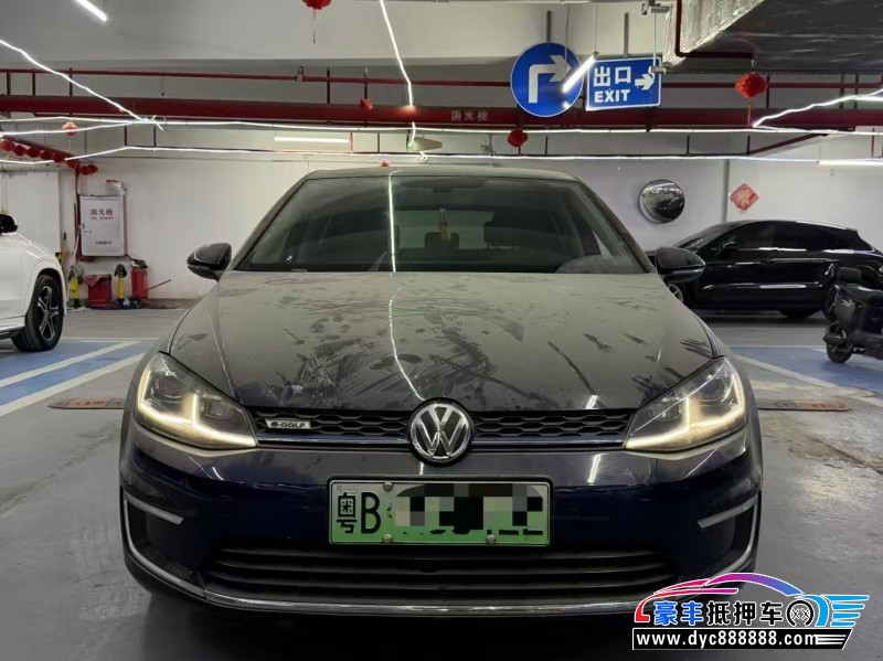 抵押车出售20年大众高尔夫轿车