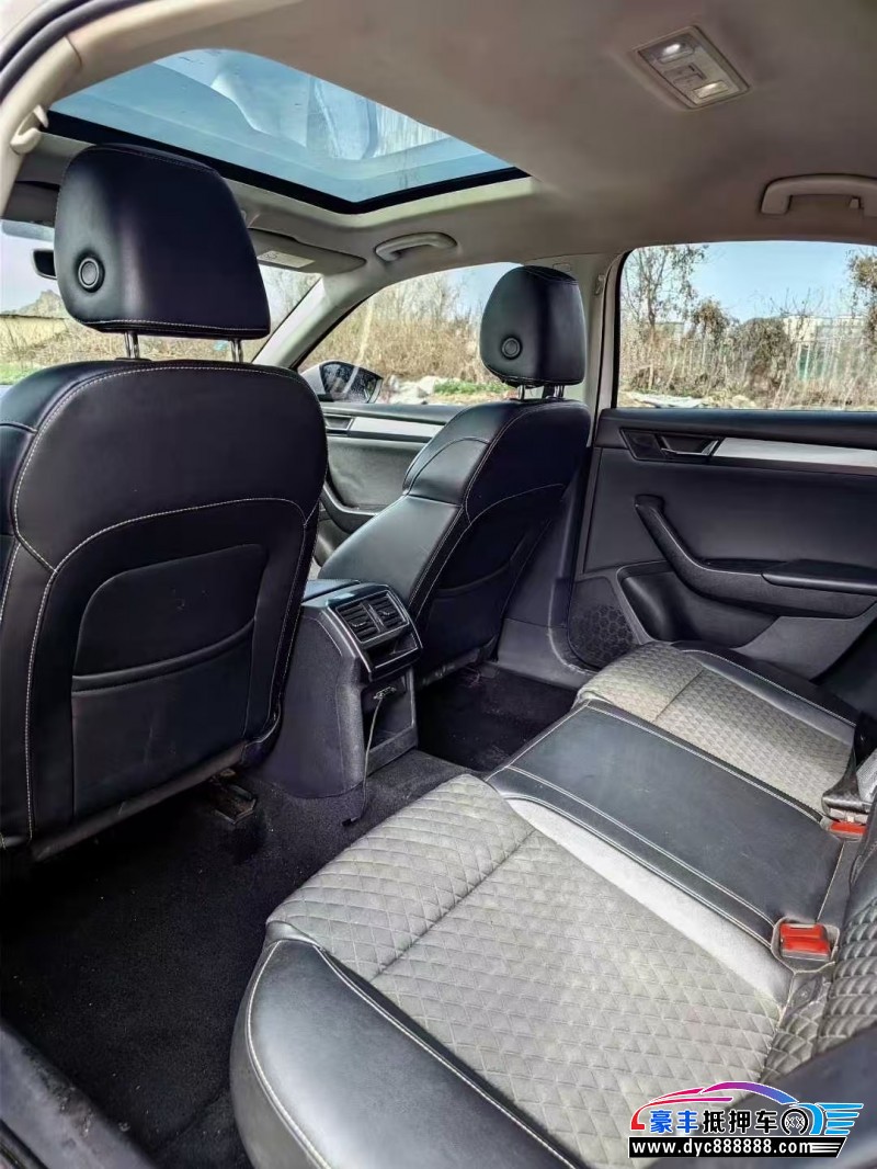 18年斯柯达速派轿车抵押车出售