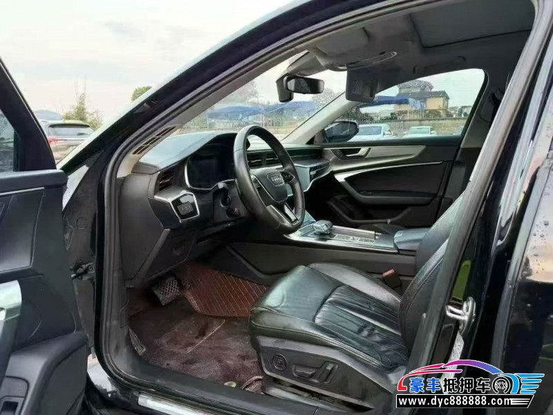 19年奥迪A6L轿车抵押车出售