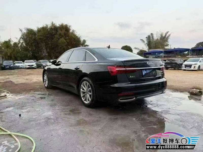 19年奥迪A6L轿车抵押车出售