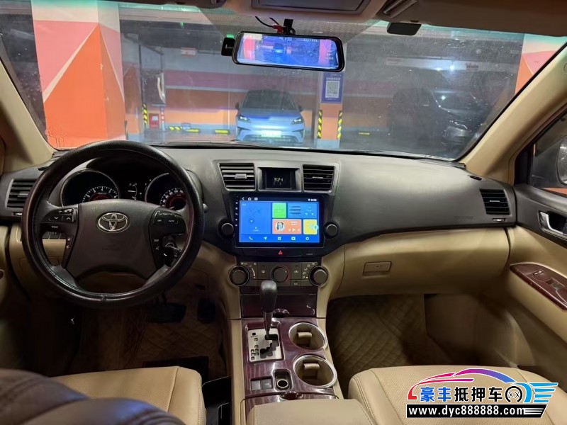 12年丰田汉兰达轿车抵押车出售