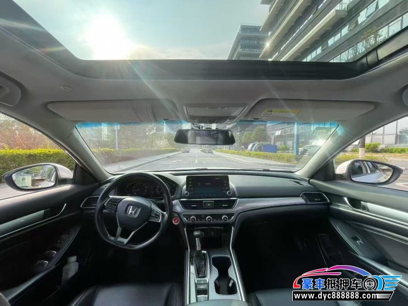 19年本田雅阁轿车抵押车出售