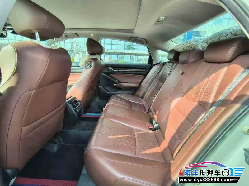 20年本田英诗派轿车抵押车出售