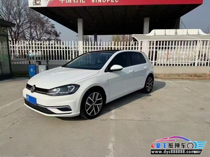 21年大众高尔夫轿车抵押车出售
