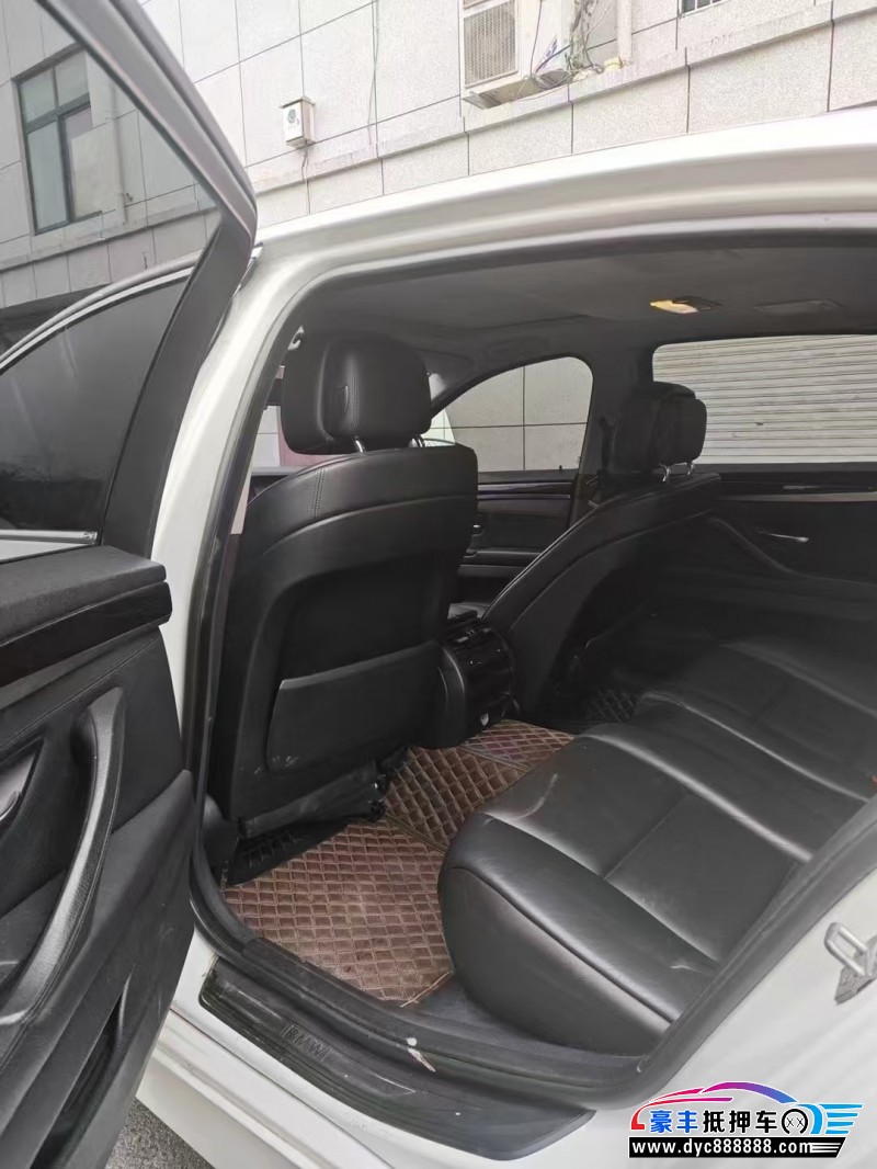 13年宝马5系轿车抵押车出售