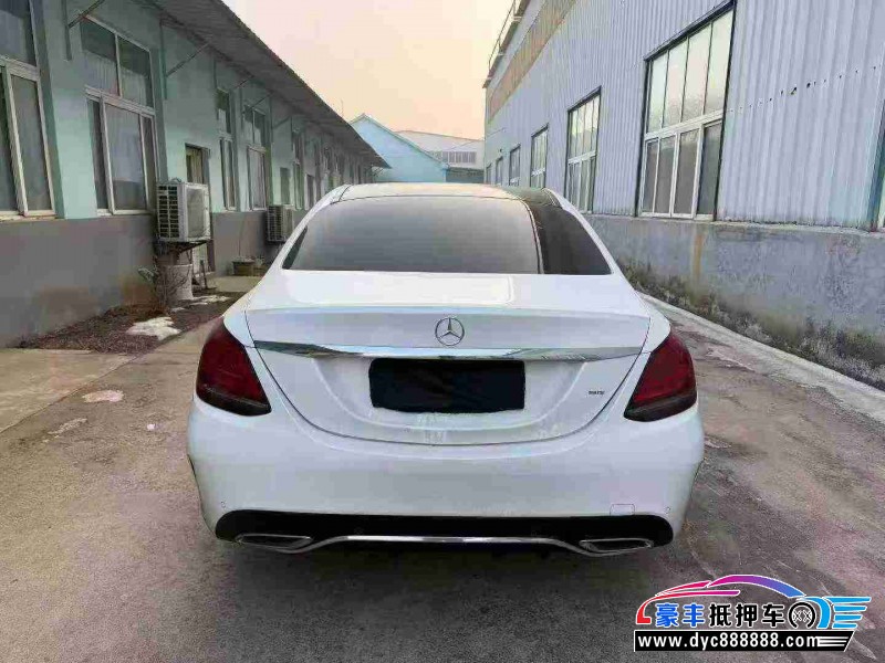 20年奔驰C轿车抵押车出售