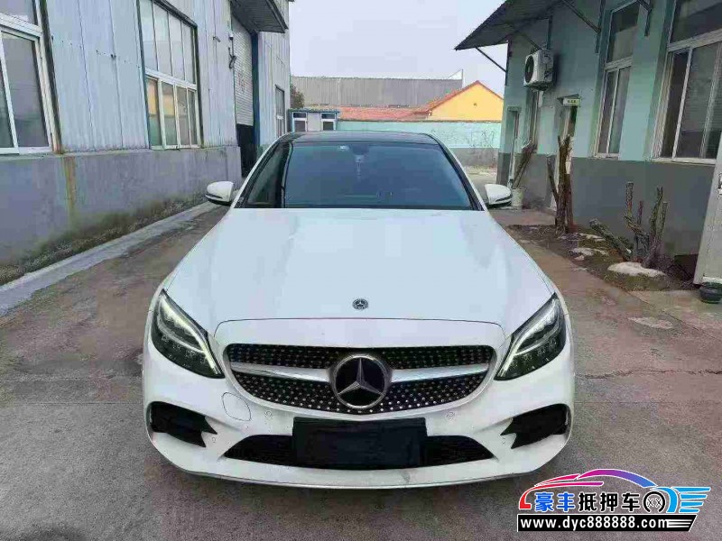 20年奔驰C轿车抵押车出售