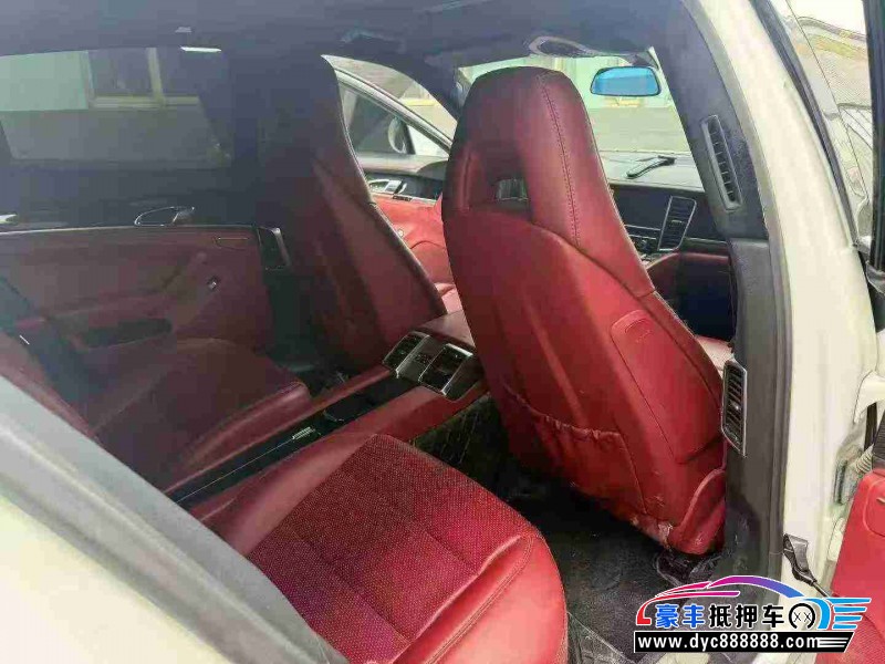 13年保时捷帕纳梅拉轿车抵押车出售