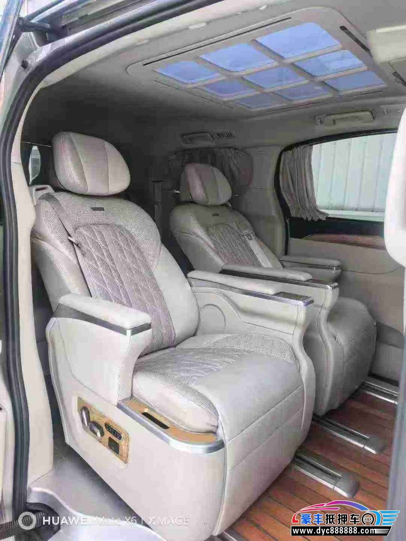 20年别克GL8轿车抵押车出售