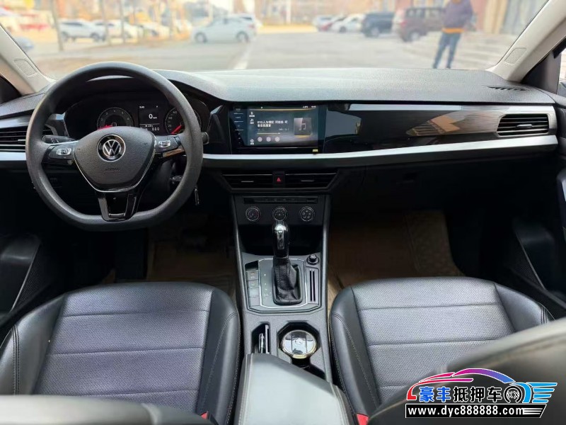 20年大众朗逸轿车抵押车出售