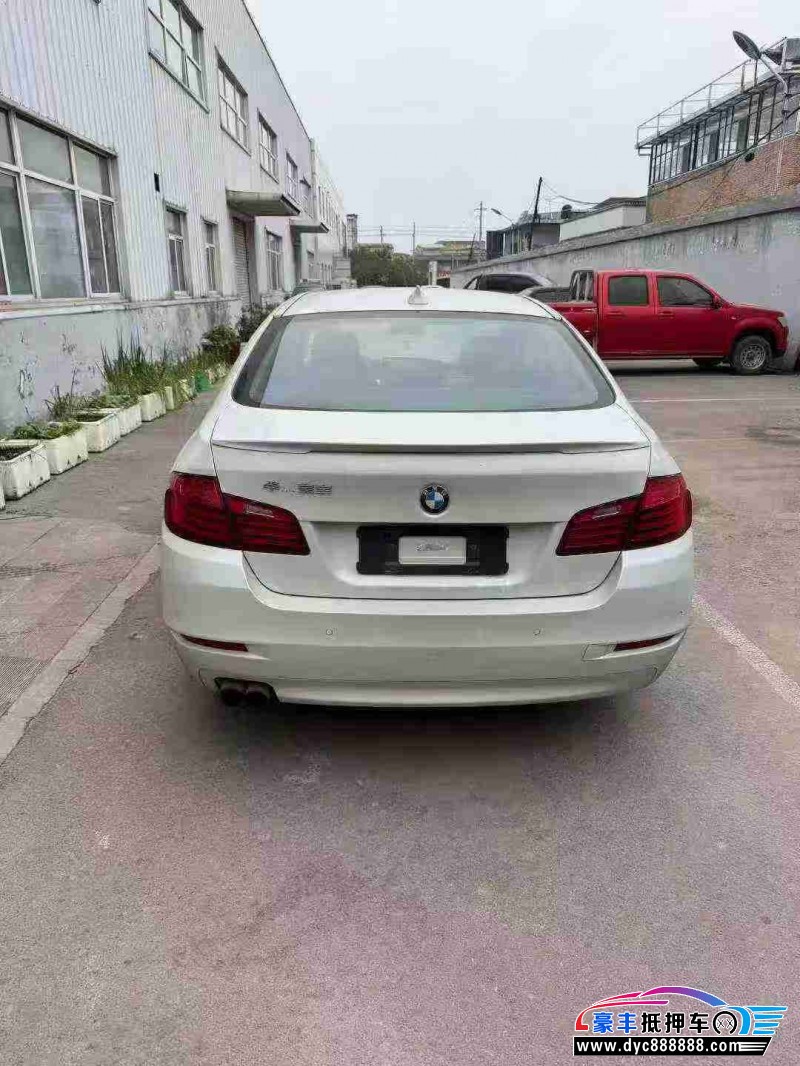 16年宝马5系轿车抵押车出售