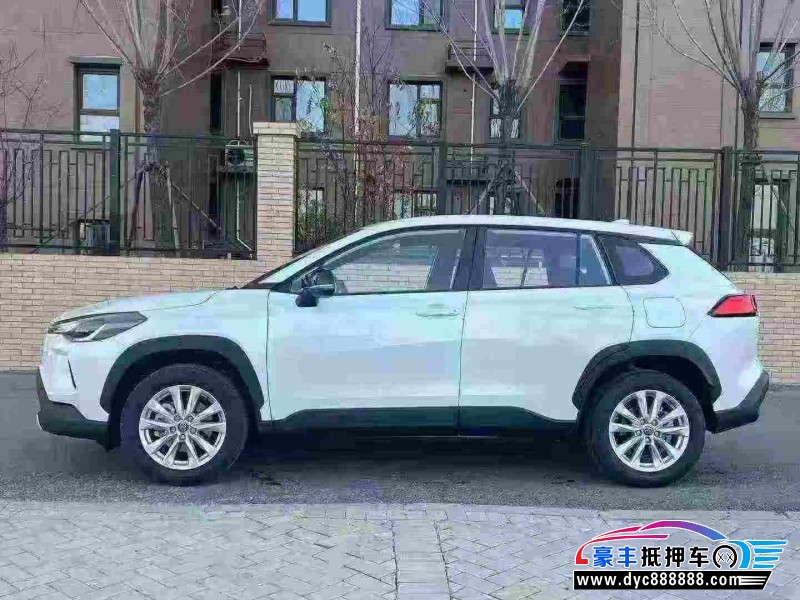 25年丰田卡罗拉轿车抵押车出售