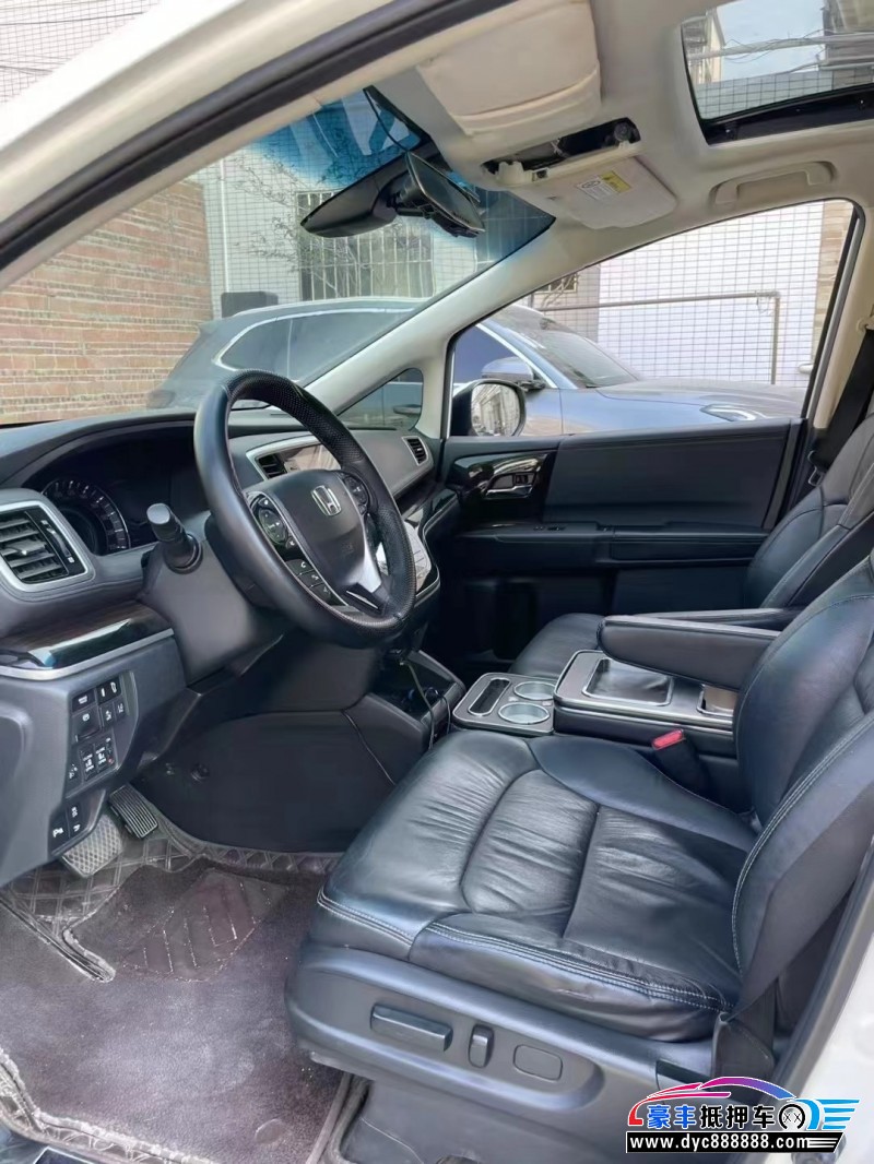 19年本田奥德赛轿车抵押车出售