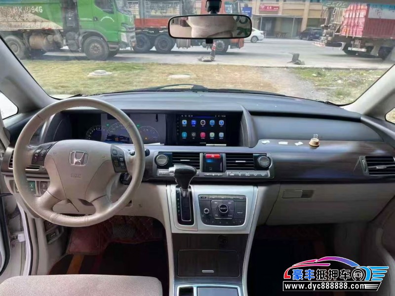 15年本田艾力绅轿车抵押车出售