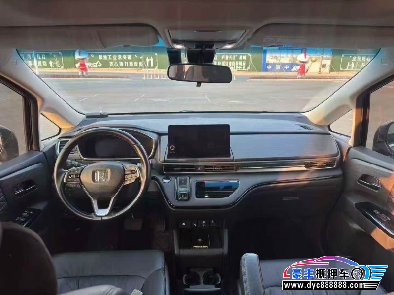 23年本田艾力绅轿车抵押车出售