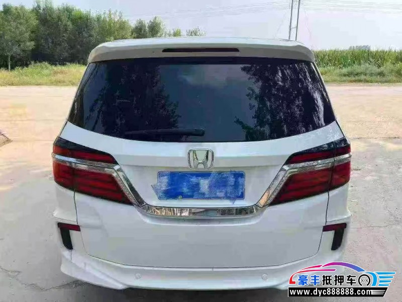 17年本田艾力绅轿车抵押车出售