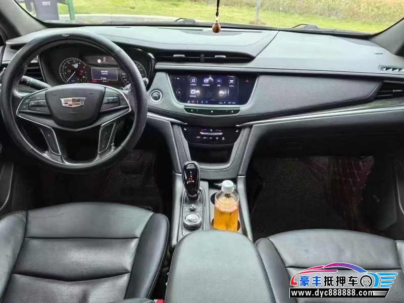 19年凯迪拉克XT5轿车抵押车出售