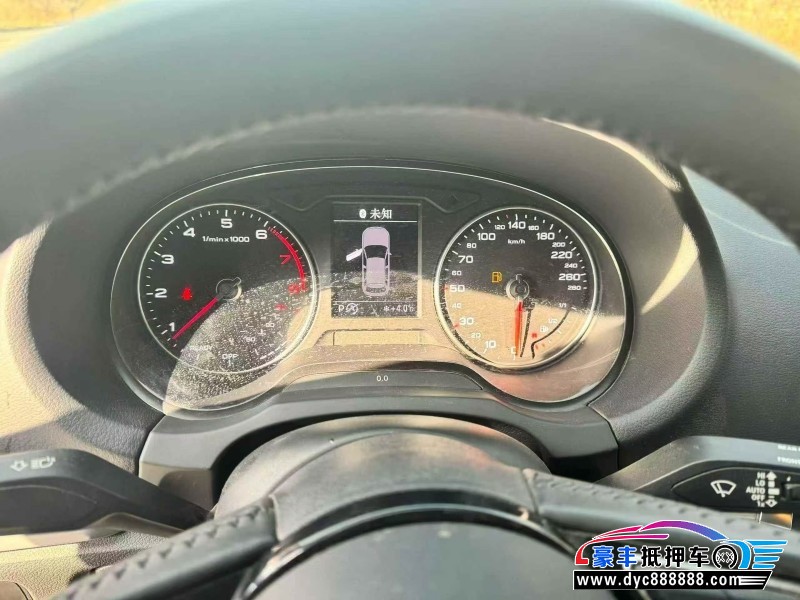 19年奥迪A3轿车抵押车出售