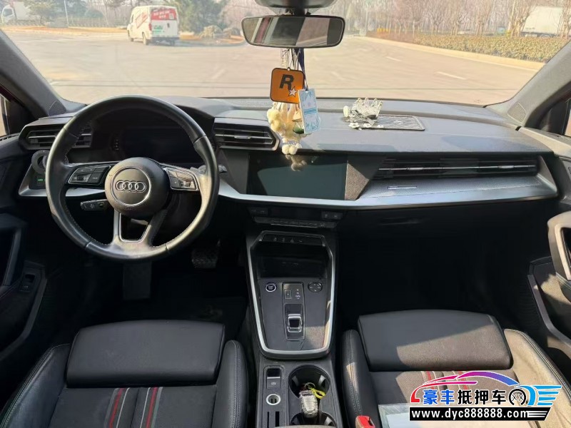 22年奥迪A3轿车抵押车出售