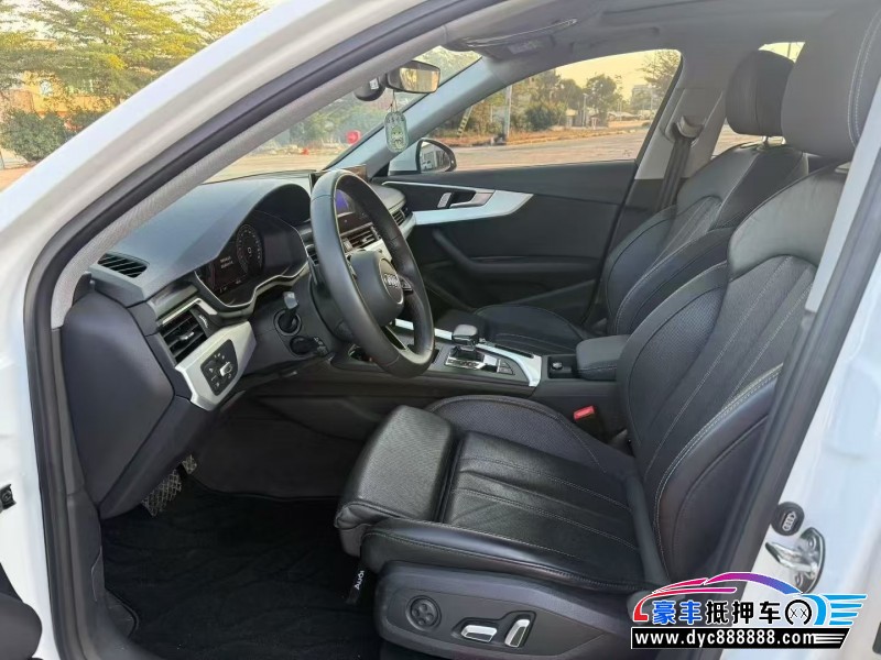 24年奥迪A4L轿车抵押车出售