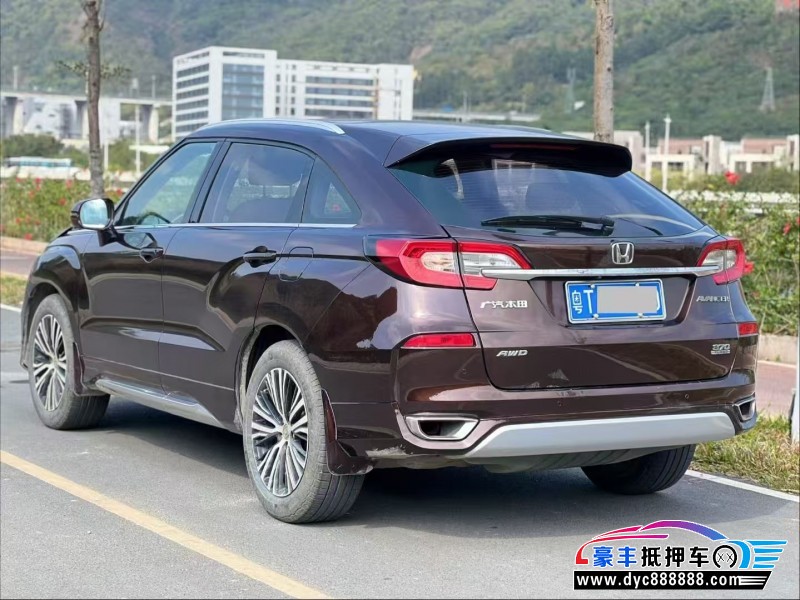 17年本田冠道轿车抵押车出售