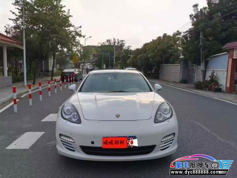 抵押车出售11年保时捷帕纳梅拉轿车