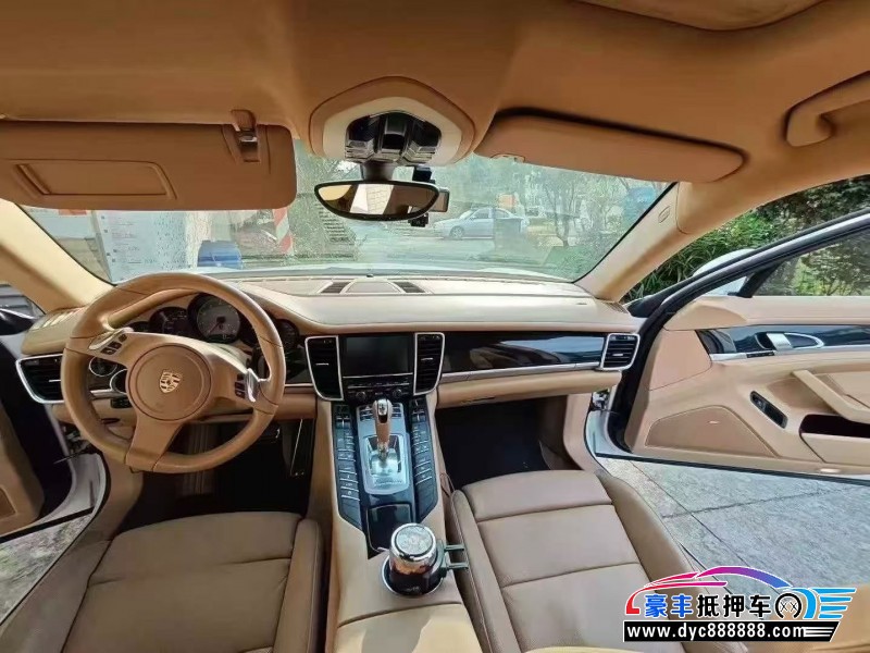 11年保时捷帕纳梅拉轿车抵押车出售