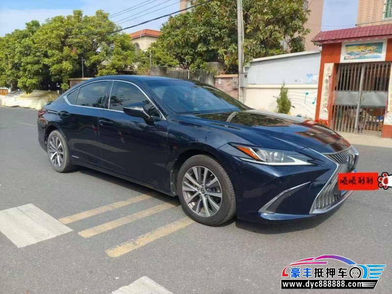 20年雷克萨斯ES轿车抵押车出售