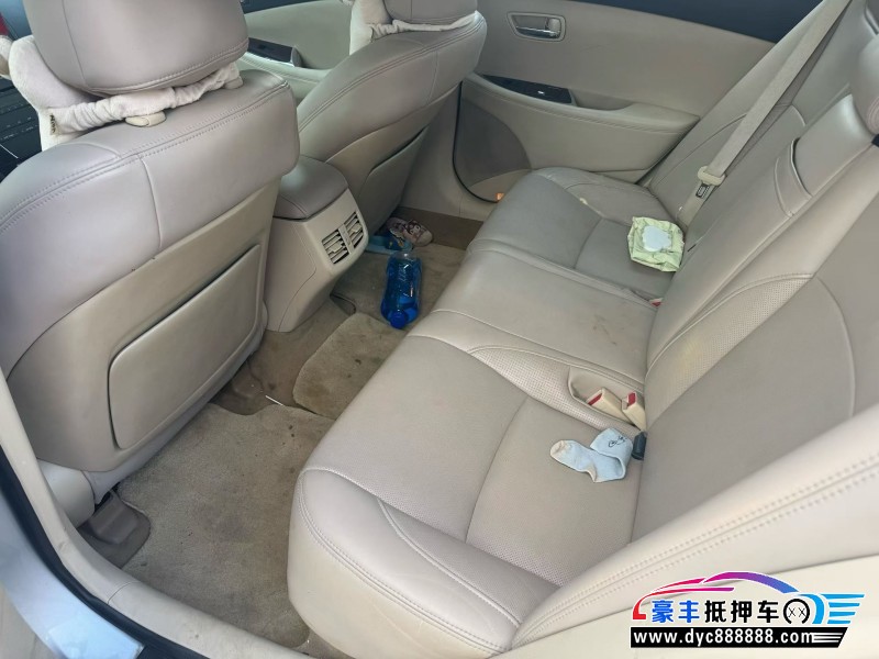 12年雷克萨斯ES轿车抵押车出售