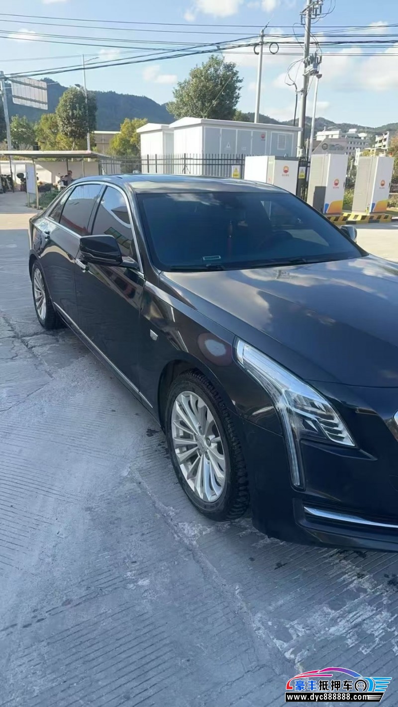 18年凯迪拉克CT6轿车抵押车出售