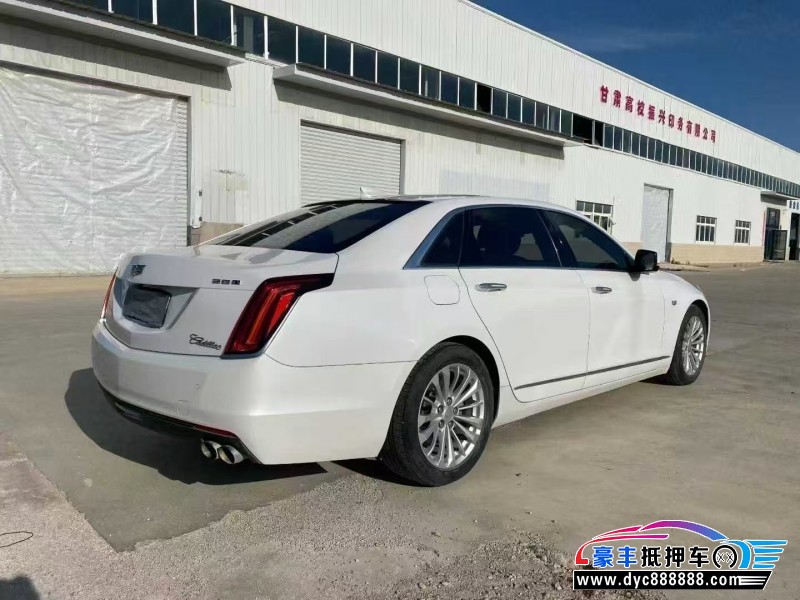 18年凯迪拉克CT6轿车抵押车出售