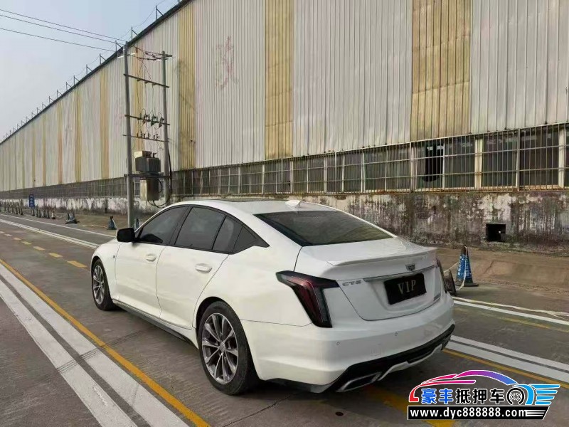 21年凯迪拉克CT5轿车抵押车出售