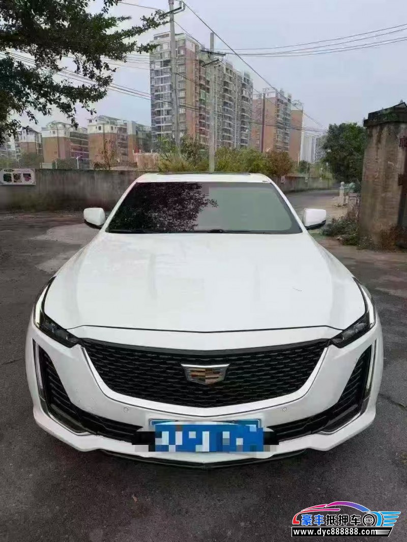抵押车出售22年凯迪拉克CT5轿车