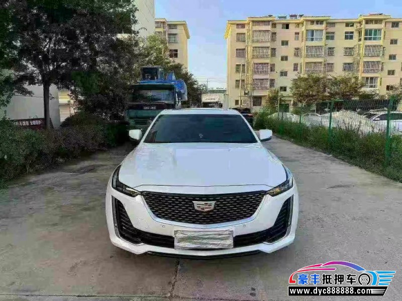 抵押车出售23年凯迪拉克CT5轿车