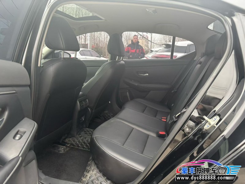 24年日产轩逸轿车抵押车出售