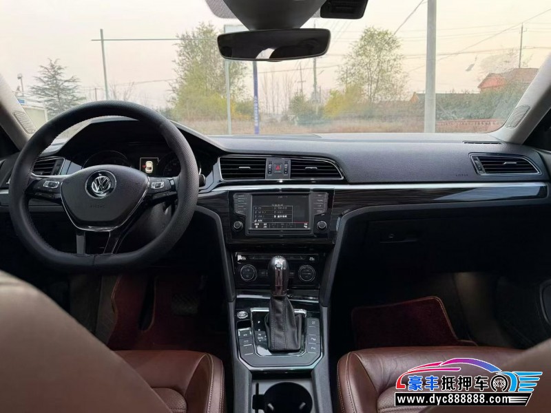 16年大众凌渡轿车抵押车出售