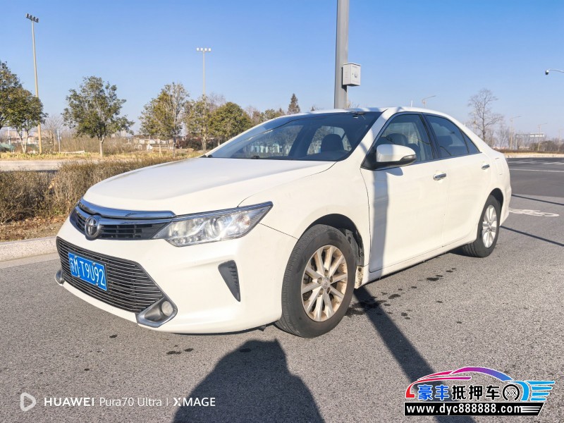 16年丰田凯美瑞轿车抵押车出售