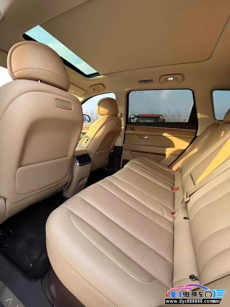 24年华为问界轿车抵押车出售