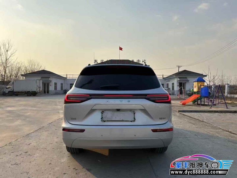 24年华为问界轿车抵押车出售