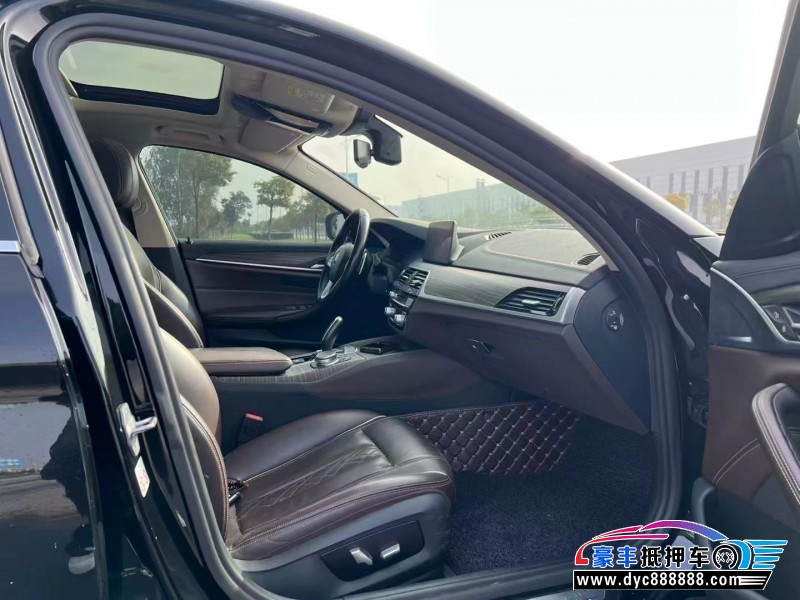 19年宝马5系轿车抵押车出售