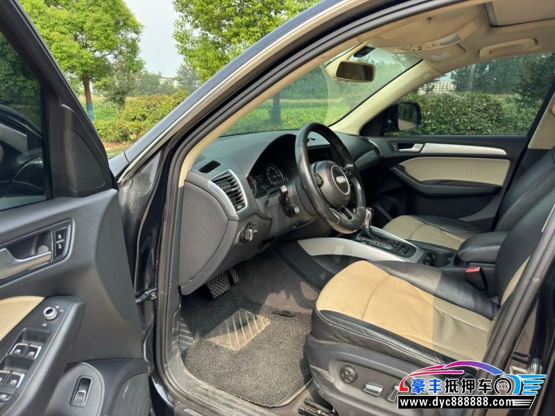 15年奥迪Q5轿车抵押车出售