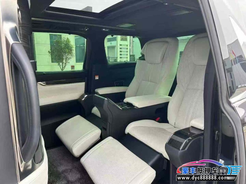 23年雷克萨斯lm轿车抵押车出售