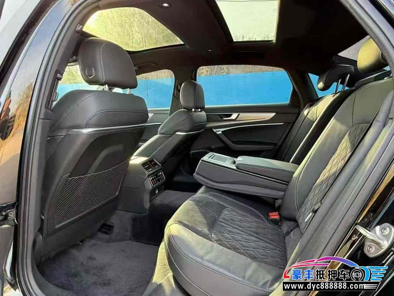 20年奥迪A6L轿车抵押车出售